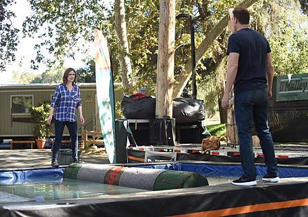 Bones 12x06-11.jpg Bones 12x06-11.jpg