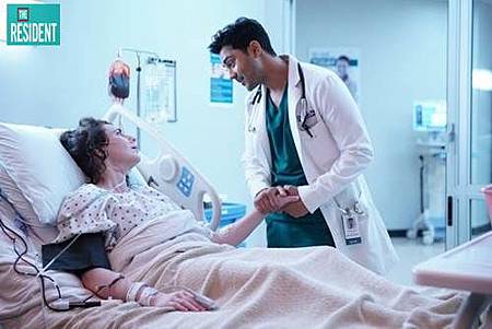 The Resident 2x1 (12).jpg The Resident 2x1 (12).jpg