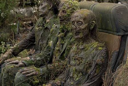 The Walking Dead World Beyond S01 (15).jpg The Walking Dead World Beyond S01 (15).jpg