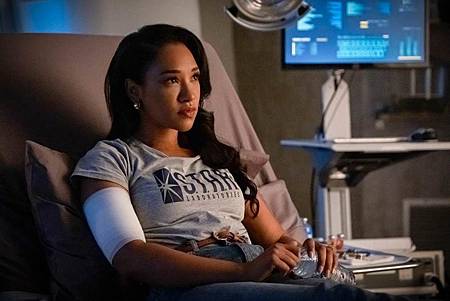 The Flash 6×10 (2).jpg The Flash 6×10 (2).jpg