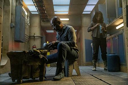 Fear the Walking Dead 7×2 (1).jpg