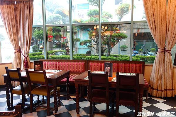 DSC01970.jpg DSC01970.jpg