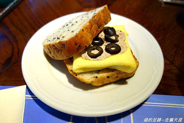 DSC02077.jpg DSC02077.jpg