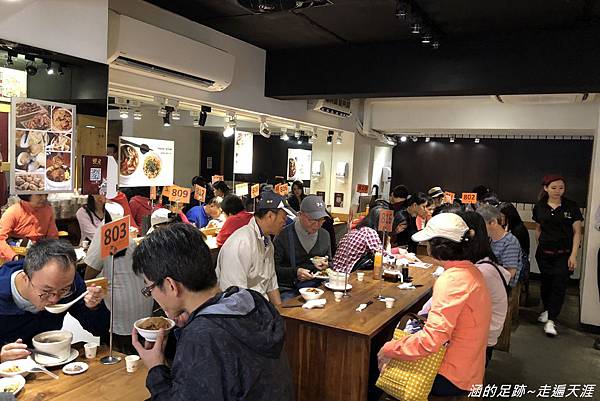 IMG_0696.jpg IMG_0696.jpg