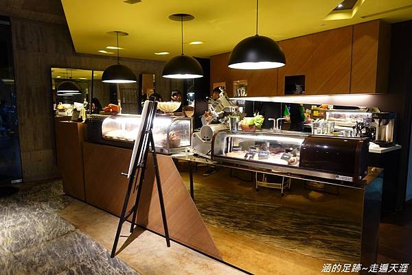 DSC00451.jpg DSC00451.jpg