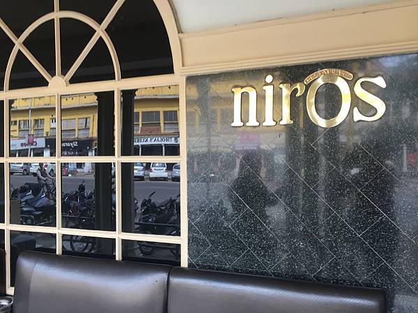 IMG_7634.JPG IMG_7634.JPG