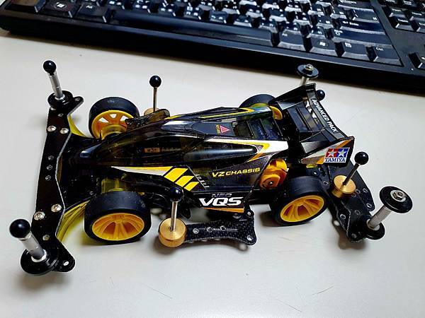 必買!田宮算錯價錢的超優惠組合包-NEO VQS ADVAN