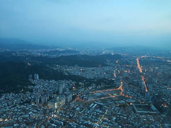 台北101隨意鳥地方