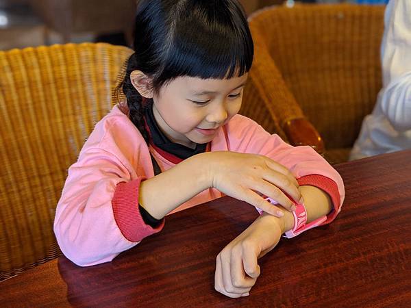 【FAMMIX】兒童4G定位智能手錶COVER