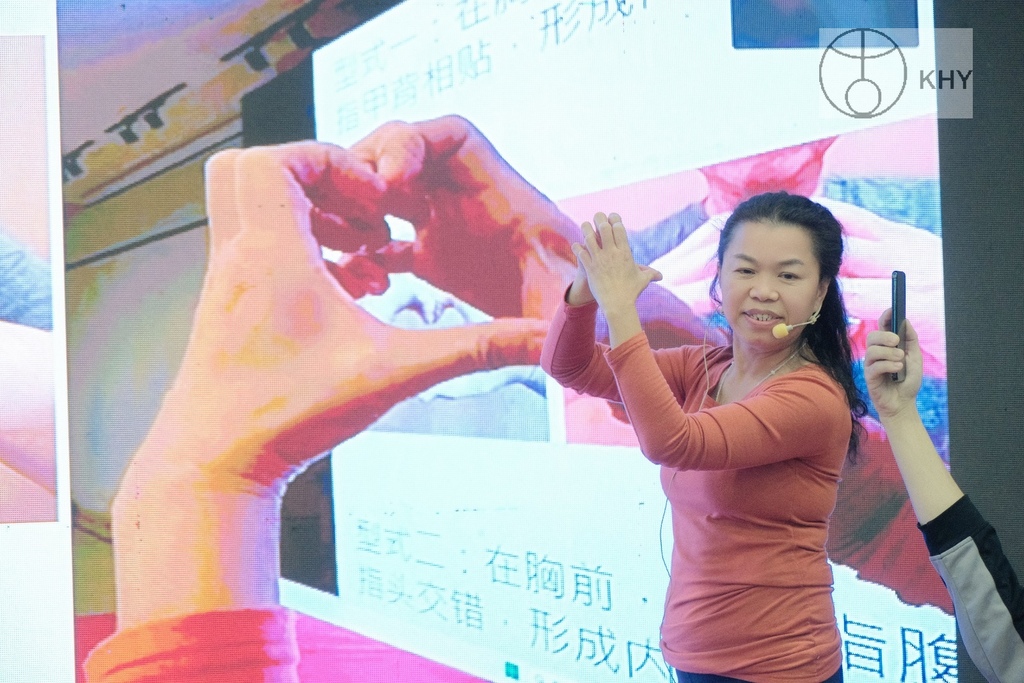 邱顯峰南京瑜伽呼吸法與身印法中級教師認證班精采回憶(一)