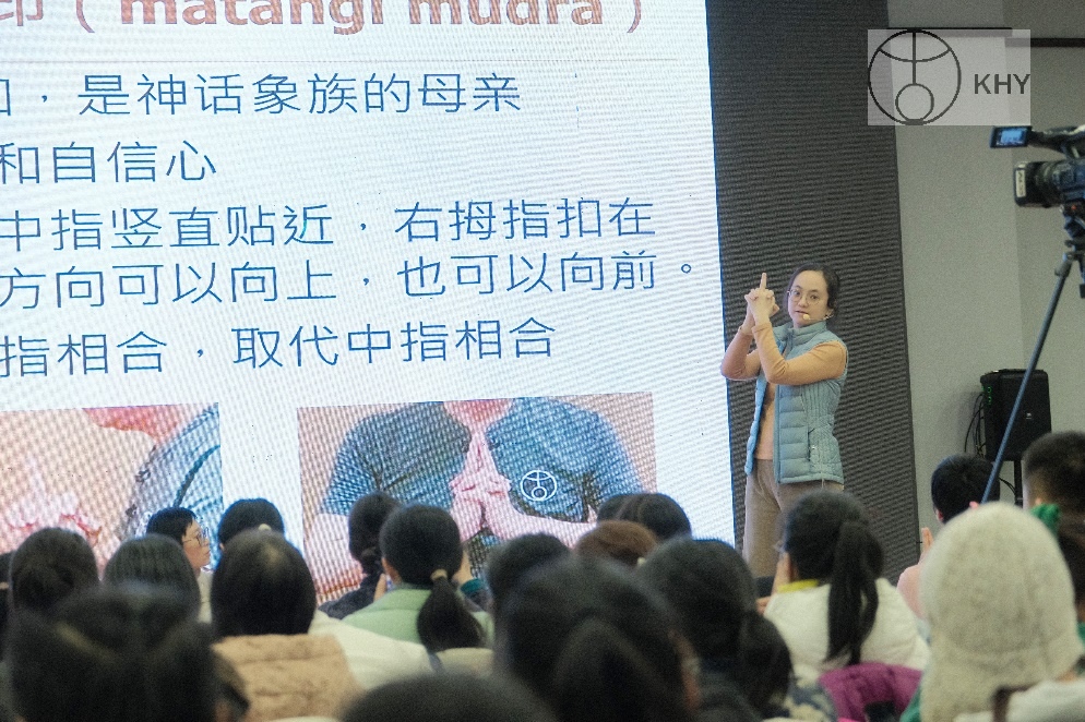 邱顯峰南京瑜伽呼吸法與身印法中級教師認證班精采回憶(一)