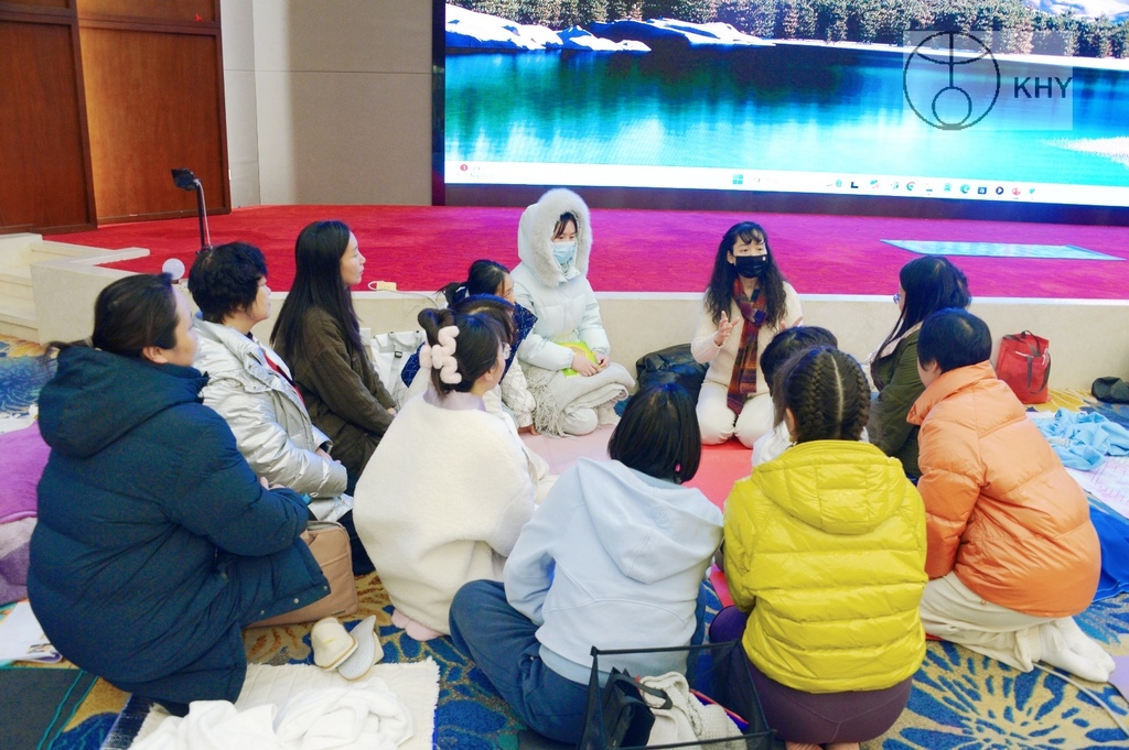 邱顯峰南京瑜伽呼吸法與身印法中級教師認證班精采回憶(二) 邱顯峰南京瑜伽呼吸法與身印法中級教師認證班精采回憶(二)