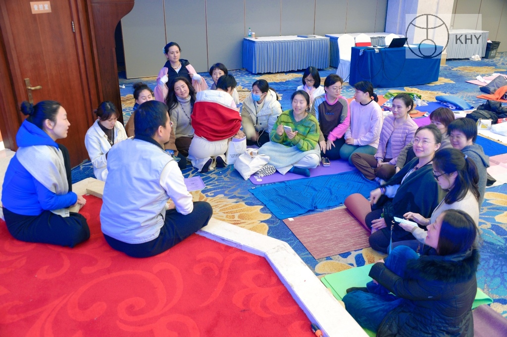 邱顯峰南京瑜伽呼吸法與身印法中級教師認證班精采回憶(二) 邱顯峰南京瑜伽呼吸法與身印法中級教師認證班精采回憶(二)