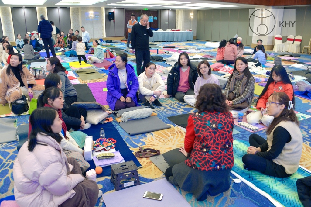 邱顯峰南京瑜伽呼吸法與身印法中級教師認證班精采回憶(二) 邱顯峰南京瑜伽呼吸法與身印法中級教師認證班精采回憶(二)