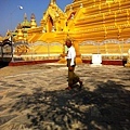 固都陶塔 Kuthodaw Pagoda