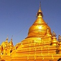 固都陶塔 Kuthodaw Pagoda