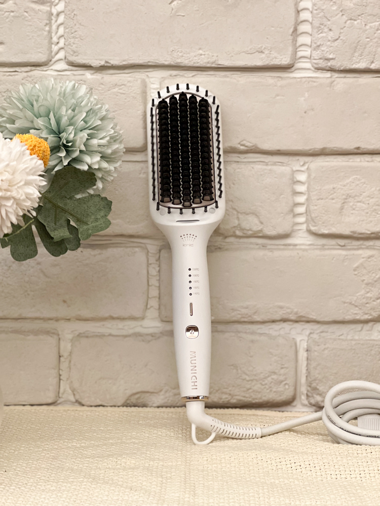 13〖造型器開箱〗MUNICHI 沐尼黑 ION負離子溫控直髮梳 升溫速度超快!及腰長髮五分鐘搞定頭髮造型.jpg 13〖造型器開箱〗MUNICHI 沐尼黑 ION負離子溫控直髮梳 升溫速度超快!及腰長髮五分鐘搞定頭髮造型.jpg