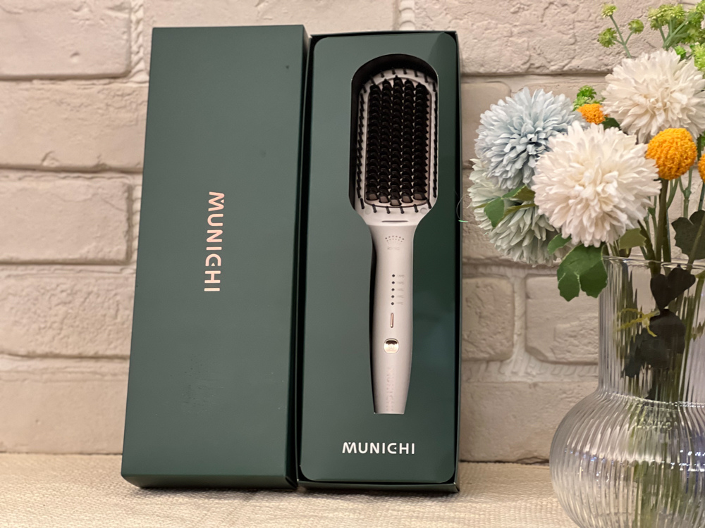 18〖造型器開箱〗MUNICHI 沐尼黑 ION負離子溫控直髮梳 升溫速度超快!及腰長髮五分鐘搞定頭髮造型.jpg 18〖造型器開箱〗MUNICHI 沐尼黑 ION負離子溫控直髮梳 升溫速度超快!及腰長髮五分鐘搞定頭髮造型.jpg