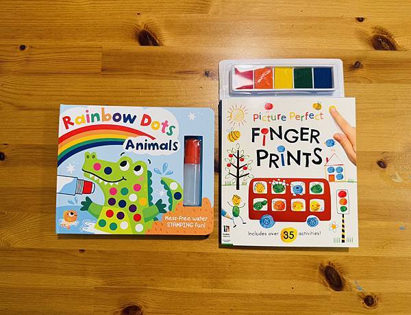 --- 繪本節精選 ---動動手操作小書（水畫冊/ 指印畫）