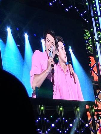 IMG_20151108_202151.jpg IMG_20151108_202151.jpg