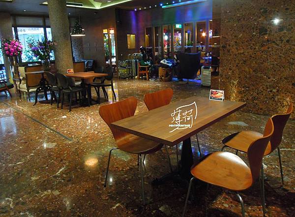 Inn cafe (9).jpg Inn cafe (9).jpg