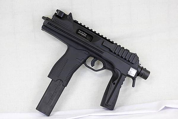 MP9 GBB 12.jpg