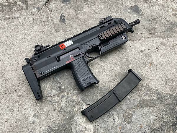 MP7A1 GBB 生存遊戲專賣 台北槍店 義勇兵 KWA 瓦斯槍.jpg