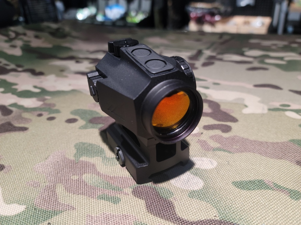 Ronin P12 T1 T2 內紅點 瞄具 2MOA 台北槍店 生存遊戲專賣 義勇兵.jpg