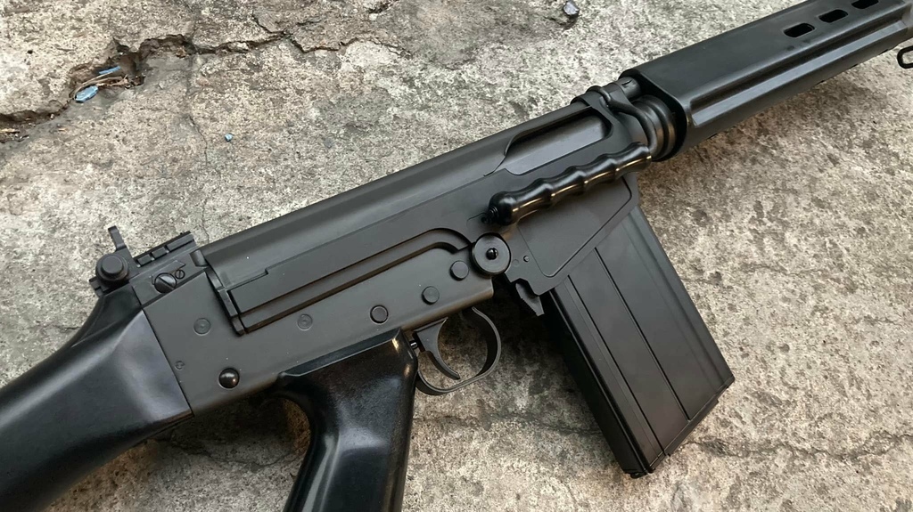 VFC LAR (FN FAL) 瓦斯槍GBB 台北槍店 生存遊戲專賣 義勇兵.jpg