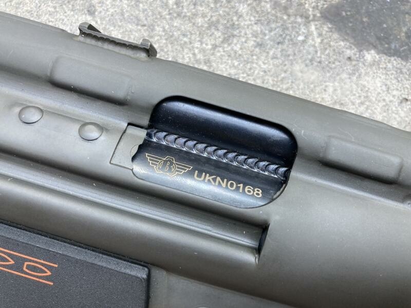 BOLT MP5K EBB 後座力 電動槍 衝鋒槍 鋼製槍身 磷酸鹽 台北槍店 生存遊戲專賣 義勇兵 槍機護片.jpg