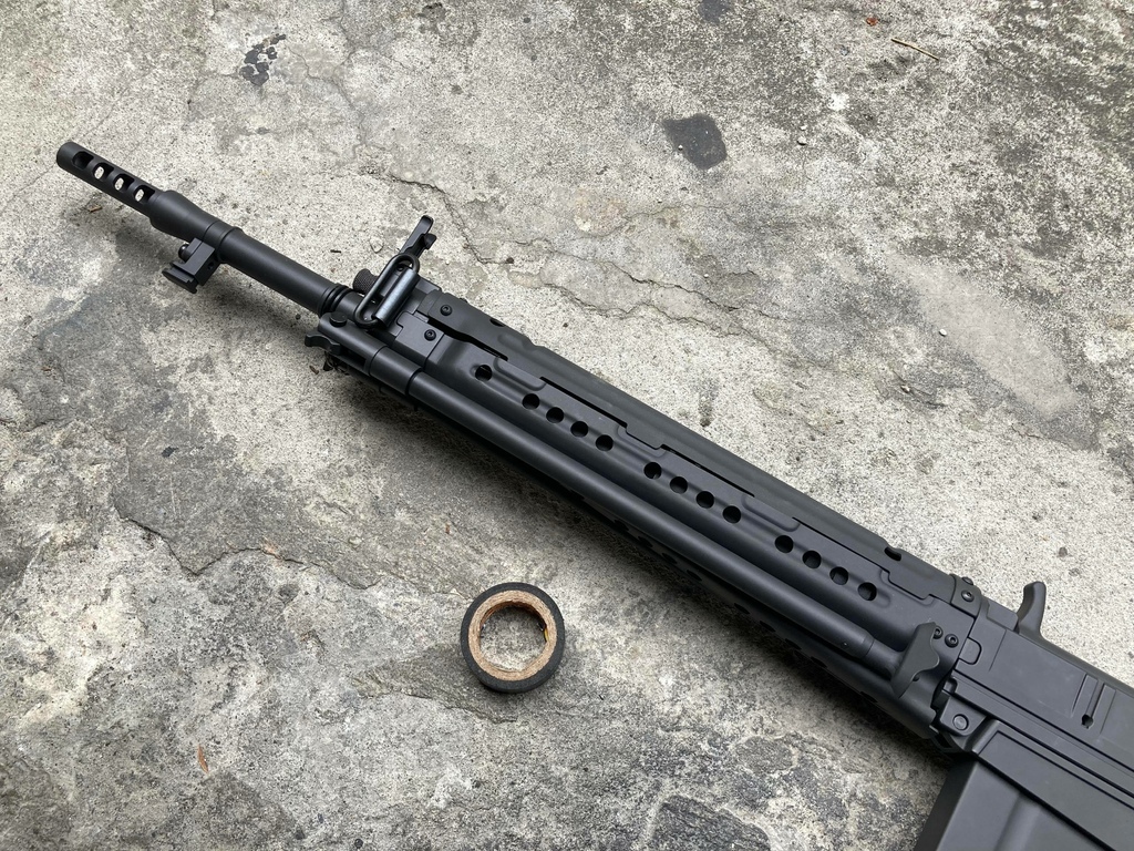 G%26;G怪怪 Type 64 BR 64式小銃 全金屬實木AEG 電動槍 光學式 電子板機 附遙控器 義勇兵 台北槍店 生存遊戲專賣 前段.jpg