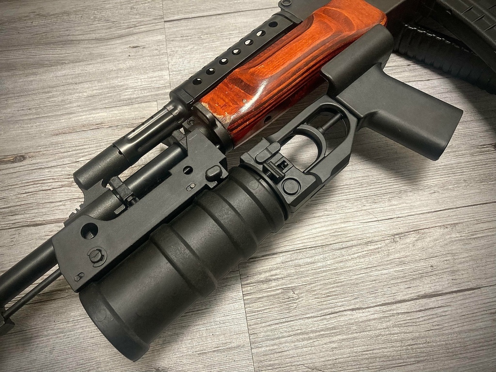 AK 榴彈發射器 GP-30 輕量化運動版 可發射瓦斯榴彈 GP25 義勇兵 台北槍店 生存遊戲專賣店 可加掛於AK-74系列槍管之下.jpg