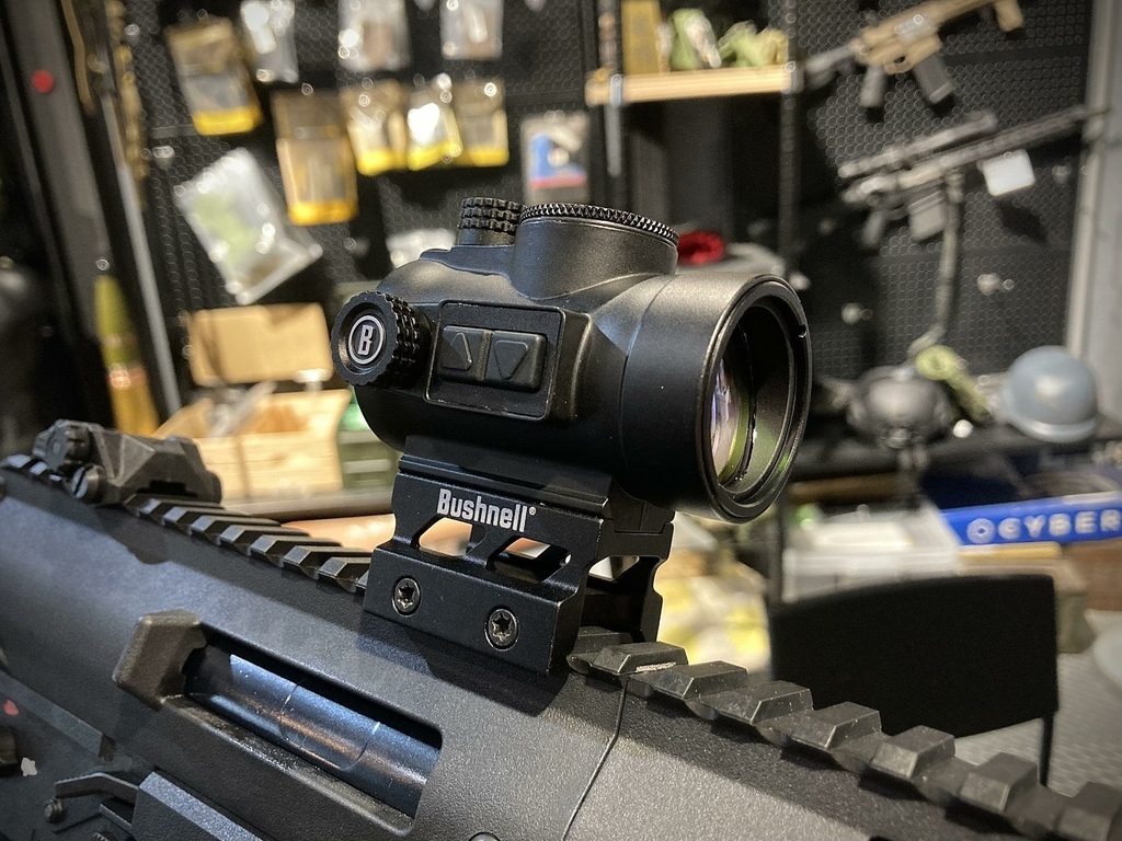 Bushnell TRS-26 3MOA RED DOT 內紅點 快瞄 台北槍店 生存遊戲專賣店 義勇兵.jpg