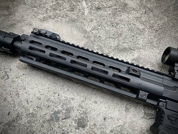 G%26;G 怪怪 CMF-16 HK416 Mlok 電動槍 AEG 台北槍店 生存遊戲專賣店 義勇兵 強化玻璃纖維槍身 護木.jpg