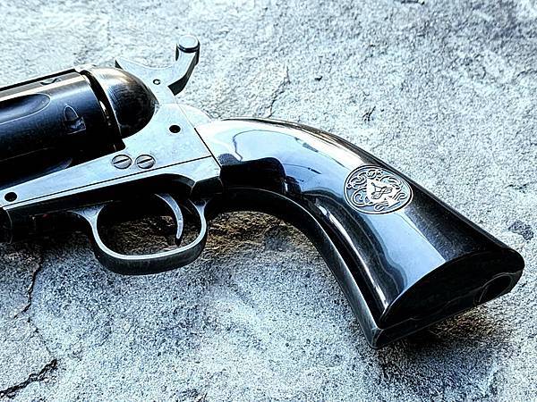 WG左輪手槍 Umarex Colt SAA.45 舊化黑 4吋 CO2 ACE版 台北槍店 生存遊戲專賣店 義勇兵 原廠手工舊化處理.jpg