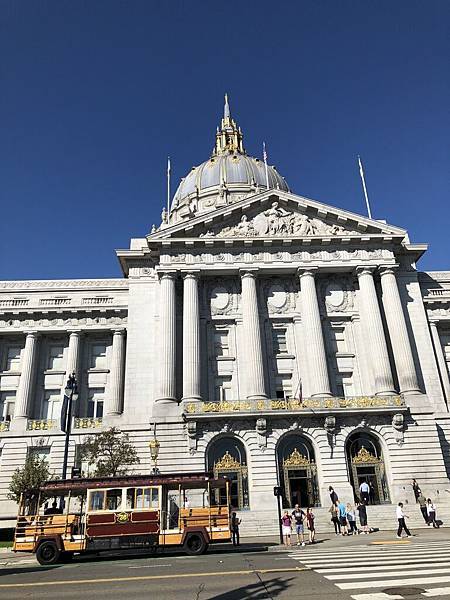 San Francisco市政廳 美美的