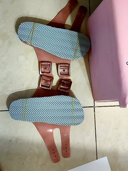 鞋底更換DIY(3).jpg