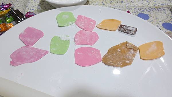 牛奶瑞士糖花DIY (6).jpg