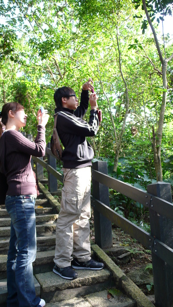 就是跟這兩個傢伙一起去的