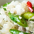 20111129 粉絲點飯_吻仔魚長豆拌飯 (2).jpg