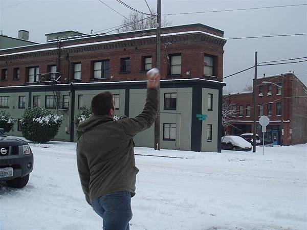 snowball throwing