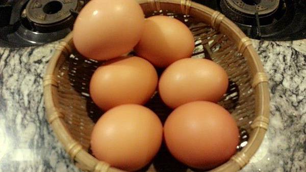 花蓮牛番茄火鍋  倚畔美崙溪旁的景觀餐廳