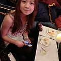 台北東區好吃美食-LOTUS音樂餐廳  知名歌手現場演唱餐廳