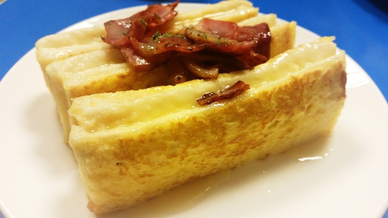 【找餐。店】推薦台北人氣必吃早餐店!!! 台北市大安區【找餐。店】 歐丁起士法式   花生醬肉排起司堡