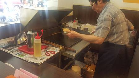 板橋比好吃還好吃的早餐店推薦!麥哥看漢堡店-黑胡椒鐵板麵無敵招牌超好吃!!