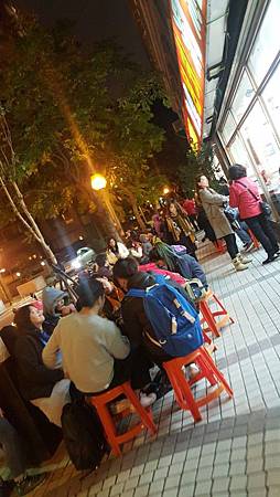 台北士林劍潭。富樂台式涮涮鍋(士林承德店)大排長龍cp值高正宗白甘蔗熬湯創始店涮涮鍋小火鍋 推薦士林好吃涮涮鍋