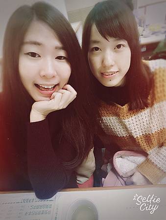 台北士林劍潭。富樂台式涮涮鍋(士林承德店)大排長龍cp值高正宗白甘蔗熬湯創始店涮涮鍋小火鍋 推薦士林好吃涮涮鍋