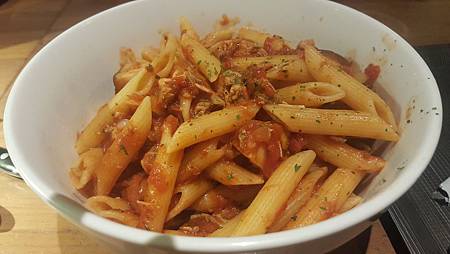 台北內湖美食推薦。覺旅咖啡 Journey Kaffe / 好吃義大利麵好吃熱壓磚餅高好吃香蕉蛋糕 台北內湖美食推薦。覺旅咖啡 Journey Kaffe / 好吃義大利麵好吃熱壓磚餅高好吃香蕉蛋糕