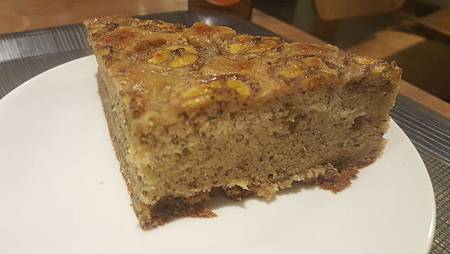 台北內湖美食推薦。覺旅咖啡 Journey Kaffe / 好吃義大利麵好吃熱壓磚餅高好吃香蕉蛋糕