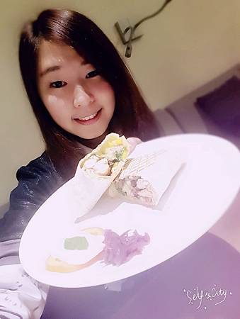 台北內湖美食推薦。覺旅咖啡 Journey Kaffe / 好吃義大利麵好吃熱壓磚餅高好吃香蕉蛋糕